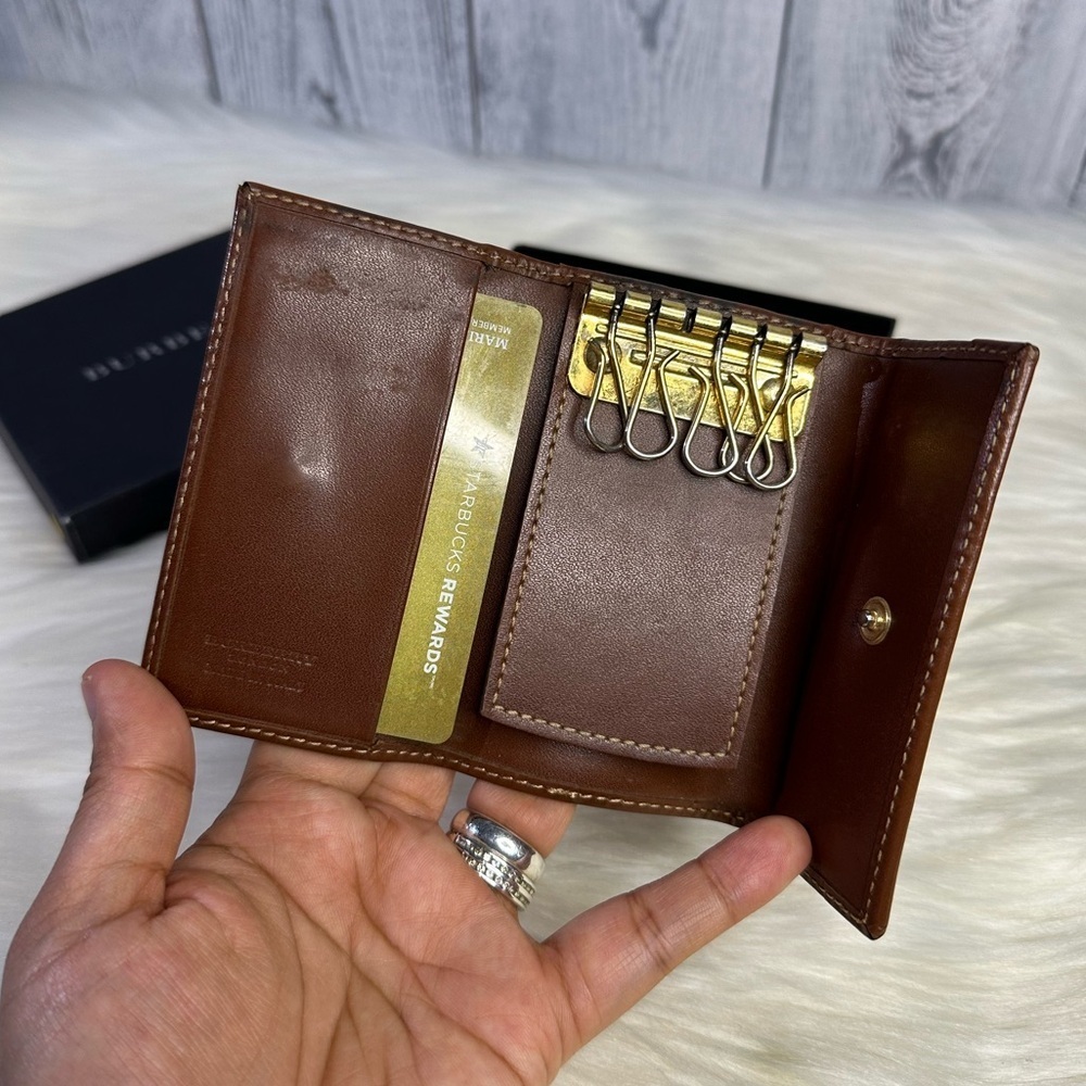BURBERRY classic key holder - Picture 14 of 16